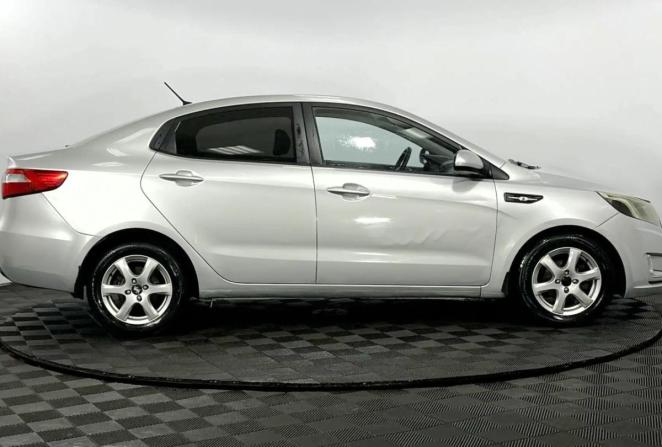 Kia Rio III с пробегом 2014 года, цена 820 000 рублей, 104500 км, седан, Автокод Объявления