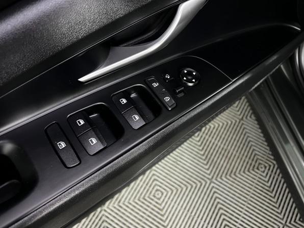 Hyundai Avante VII с пробегом 2021 года, цена 2 290 000 рублей, 71835 км, седан, Автокод Объявления