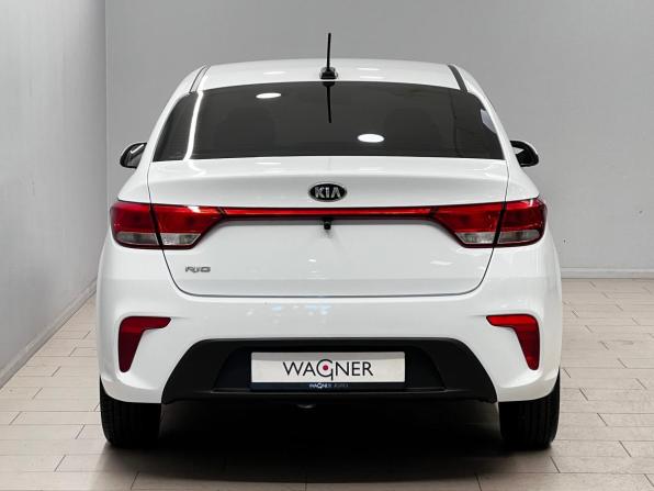 Kia Rio IV с пробегом 2019 года, цена 1 410 000 рублей, 92007 км, седан, Автокод Объявления