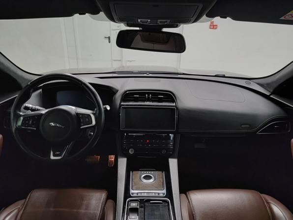 Jaguar F-Pace I с пробегом 2016 года, цена 3 320 000 рублей, 102970 км, внедорожник, Автокод Объявления
