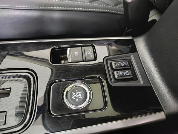 Mitsubishi Outlander III Рестайлинг 3 с пробегом 2022 года, цена 3 190 000 рублей, 37832 км, внедорожник, Автокод Объявления