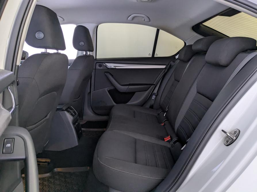 Skoda Octavia III (A7) Рестайлинг Москва  - изображение 10