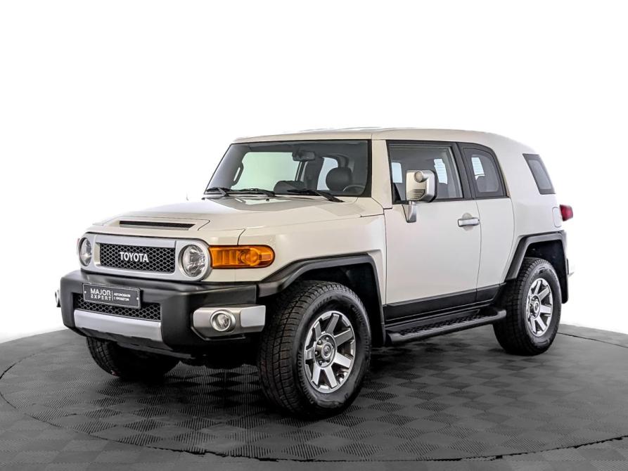 Toyota FJ Cruiser Москва  - изображение 1