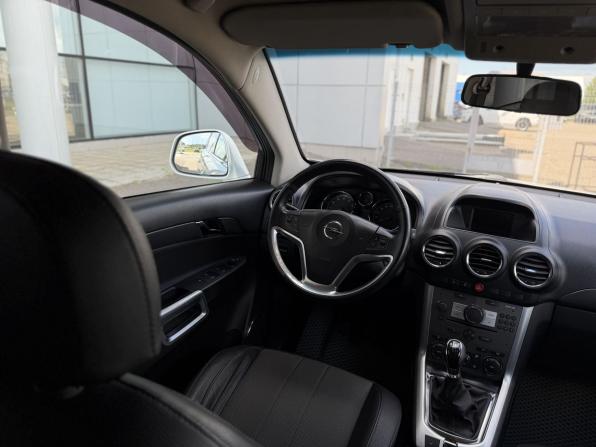 Opel Antara I Рестайлинг с пробегом 2014 года, цена 895 000 рублей, 191087 км, внедорожник, Автокод Объявления