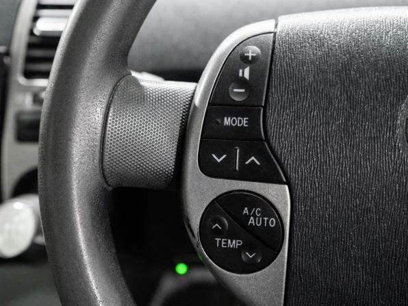 Toyota Prius II Рестайлинг (XW20) с пробегом 2011 года, цена 824 000 рублей, 185080 км, лифтбек, Автокод Объявления