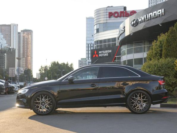 Audi A3 III (8V) Рестайлинг с пробегом 2018 года, цена 1 748 000 рублей, 96400 км, седан, Автокод Объявления