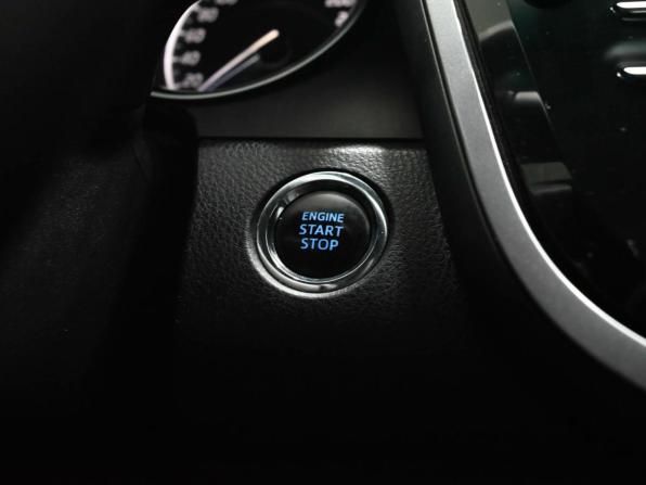 Toyota Camry VIII (XV70) с пробегом 2020 года, цена 3 200 000 рублей, 140642 км, седан, Автокод Объявления