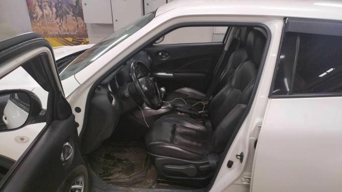 Nissan Juke I с пробегом 2013 года, цена 950 000 рублей, 214150 км, внедорожник, Автокод Объявления