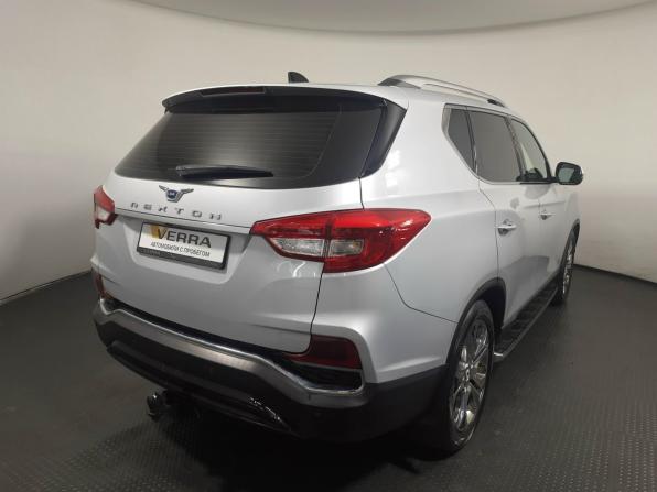 SsangYong Rexton IV с пробегом 2018 года, цена 2 240 000 рублей, 236904 км, внедорожник, Автокод Объявления