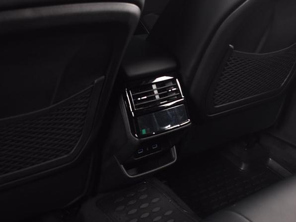 Geely Monjaro I с пробегом 2023 года, цена 3 549 995 рублей, 12486 км, внедорожник, Автокод Объявления