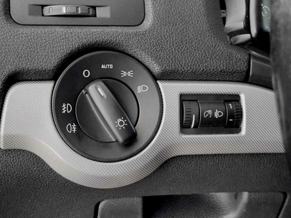 Skoda Octavia II (A5) Рестайлинг с пробегом 2012 года, цена 690 000 рублей, 271012 км, лифтбек, Автокод Объявления
