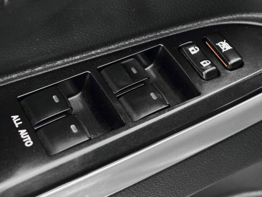Toyota Land Cruiser 200 Series Рестайлинг 2 Екатеринбург  - изображение 26