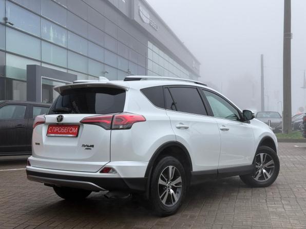 Toyota RAV4 IV (XA40) Рестайлинг с пробегом 2018 года, цена 2 299 000 рублей, 176799 км, внедорожник, Автокод Объявления