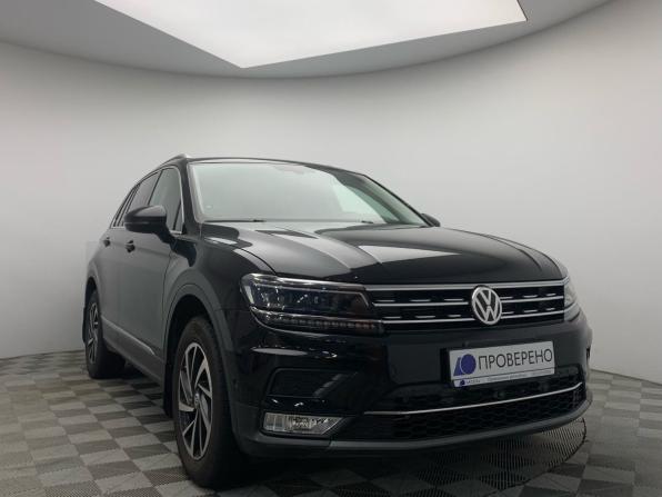Volkswagen Tiguan II с пробегом 2018 года, цена 2 299 000 рублей, 159626 км, внедорожник, Автокод Объявления