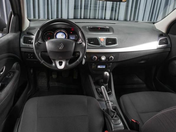 Renault Fluence I Рестайлинг с пробегом 2014 года, цена 639 000 рублей, 278826 км, седан, Автокод Объявления