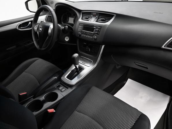 Nissan Sentra VII (B17) с пробегом 2015 года, цена 1 095 000 рублей, 65638 км, седан, Автокод Объявления