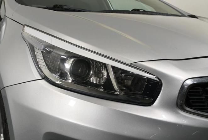 Kia Ceed III с пробегом 2018 года, цена 1 245 000 рублей, 137454 км, универсал, Автокод Объявления