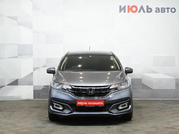 Honda Fit III Рестайлинг с пробегом 2018 года, цена 1 350 000 рублей, 131368 км, хэтчбек, Автокод Объявления