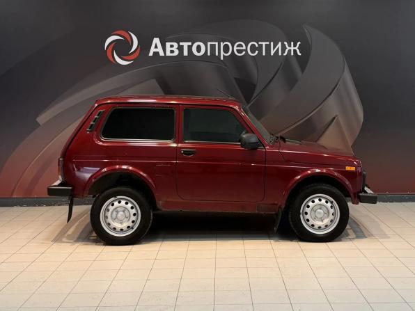 Lada (ВАЗ) Niva Legend I с пробегом 2022 года, цена 750 000 рублей, 120000 км, внедорожник, Автокод Объявления