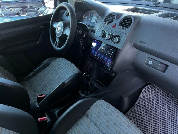 Volkswagen Caddy III Рестайлинг с пробегом 2011 года, цена 820 000 рублей, 327853 км, компактвэн, Автокод Объявления