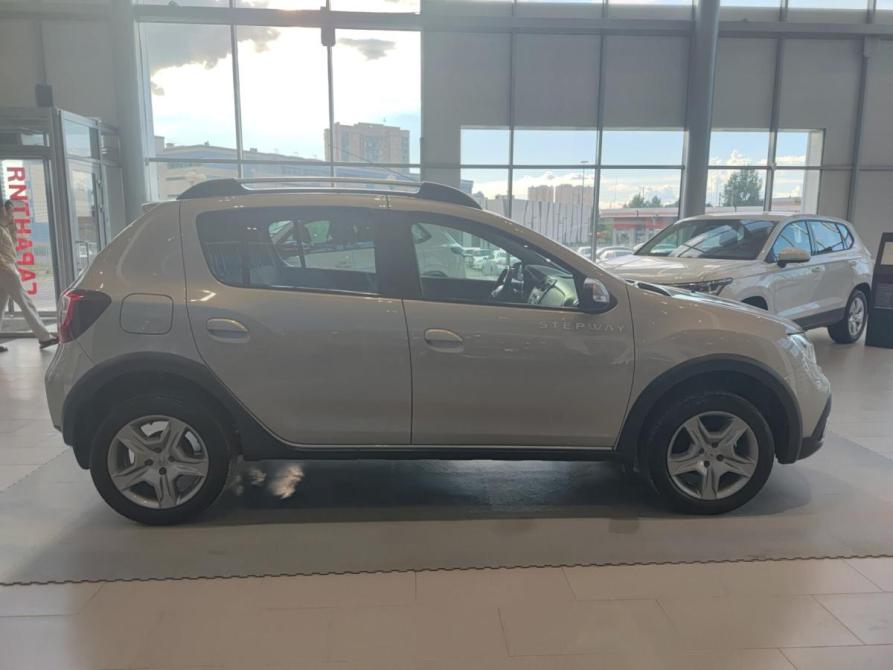 Renault Sandero II Рестайлинг Казань  - изображение 5