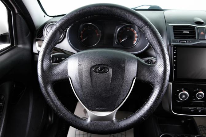 Lada (ВАЗ) Granta I Рестайлинг с пробегом 2019 года, цена 899 000 рублей, 156000 км, седан, Автокод Объявления