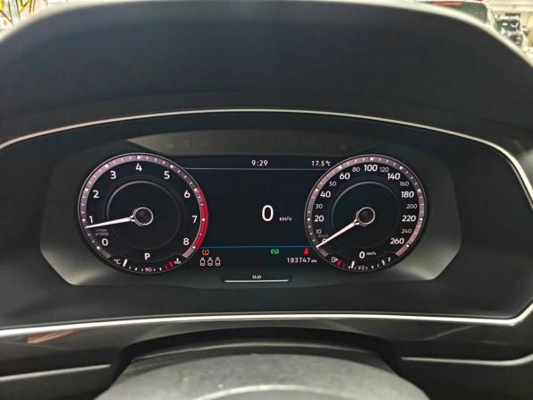 Volkswagen Tiguan II с пробегом 2018 года, цена 2 099 000 рублей, 183746 км, внедорожник, Автокод Объявления