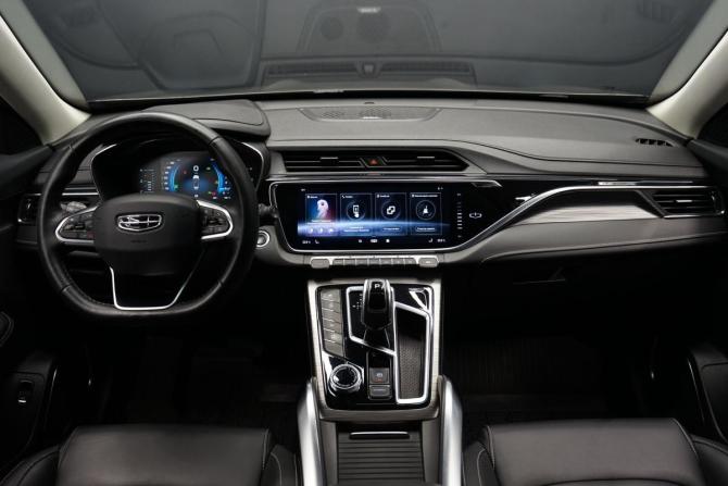 Geely Atlas Pro с пробегом 2023 года, цена 2 343 000 рублей, 64000 км, внедорожник, Автокод Объявления
