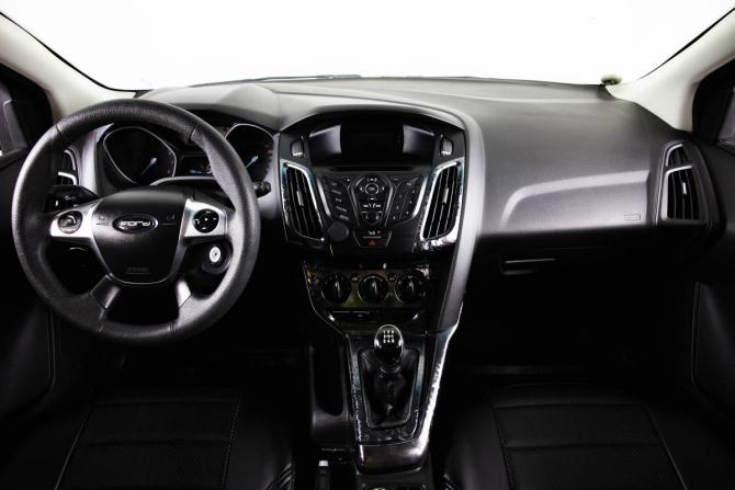 Ford Focus III с пробегом 2011 года, цена 949 000 рублей, 191000 км, хэтчбек, Автокод Объявления