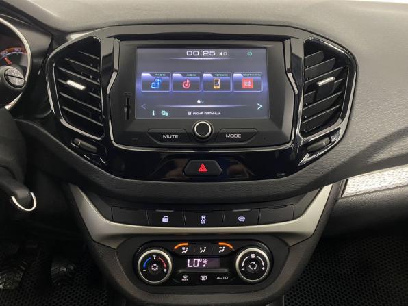 Lada (ВАЗ) Vesta I с пробегом 2018 года, цена 1 140 000 рублей, 97049 км, универсал, Автокод Объявления