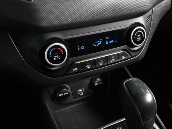 Hyundai Creta I Рестайлинг с пробегом 2021 года, цена 2 120 000 рублей, 79376 км, внедорожник, Автокод Объявления