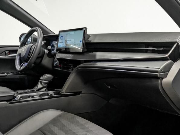 Toyota Camry IX (XV80) China Market с пробегом 2024 года, цена 3 520 000 рублей, 21100 км, седан, Автокод Объявления