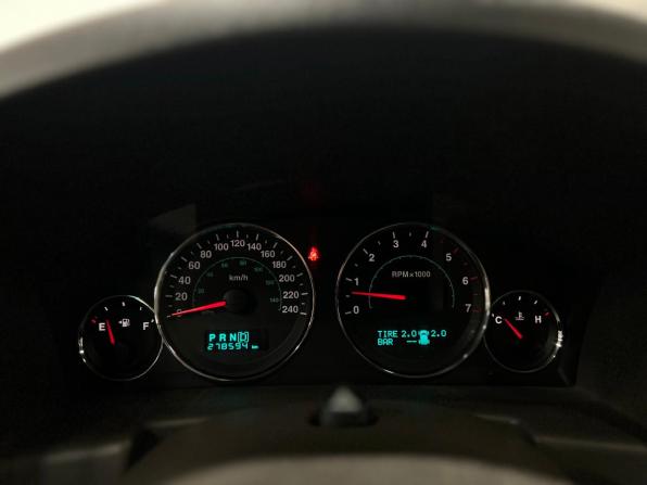 Jeep Commander с пробегом 2007 года, цена 1 100 000 рублей, 278000 км, внедорожник, Автокод Объявления