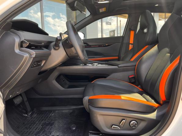 Changan UNI-V I с пробегом 2024 года, цена 2 520 000 рублей, 15498 км, лифтбек, Автокод Объявления