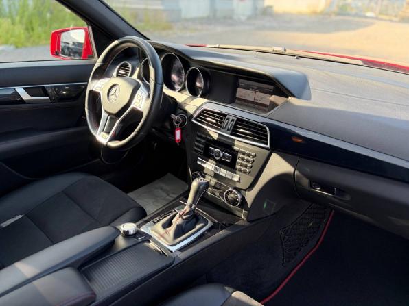 Mercedes-Benz C-Класс III (W204) Рестайлинг с пробегом 2013 года, цена 1 165 000 рублей, 223000 км, седан, Автокод Объявления