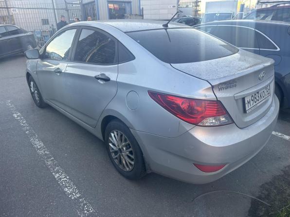 Hyundai Solaris I с пробегом 2012 года, цена 535 000 рублей, 136263 км, седан, Автокод Объявления