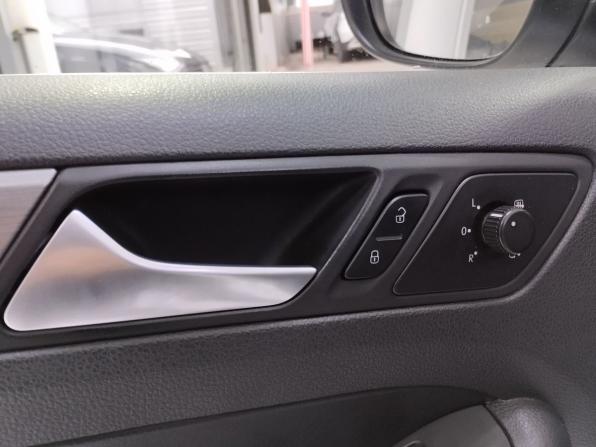 Volkswagen Jetta VI с пробегом 2012 года, цена 920 000 рублей, 235104 км, седан, Автокод Объявления