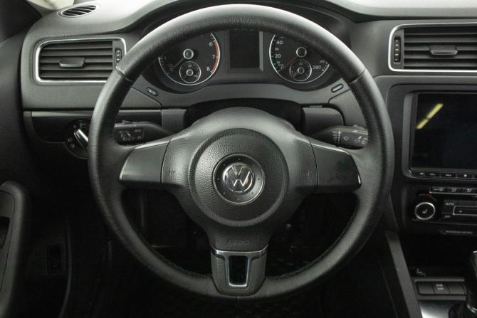 Volkswagen Jetta VI с пробегом 2012 года, цена 639 000 рублей, 300254 км, седан, Автокод Объявления