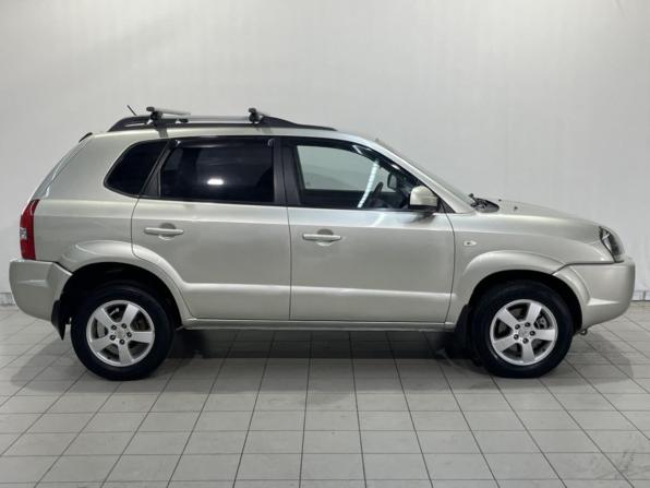 Hyundai Tucson I с пробегом 2008 года, цена 655 000 рублей, 230539 км, внедорожник, Автокод Объявления