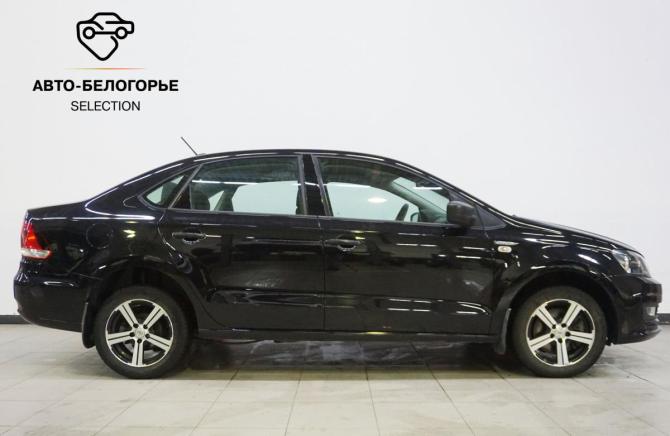 Volkswagen Polo V Рестайлинг с пробегом 2018 года, цена 1 270 000 рублей, 56500 км, седан, Автокод Объявления