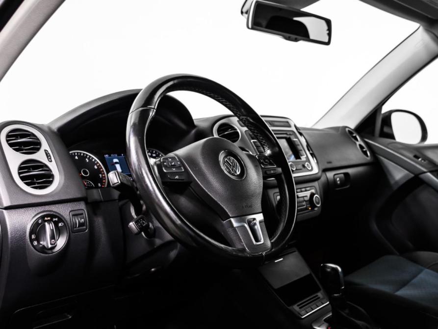 Volkswagen Tiguan I Рестайлинг Москва  - изображение 12