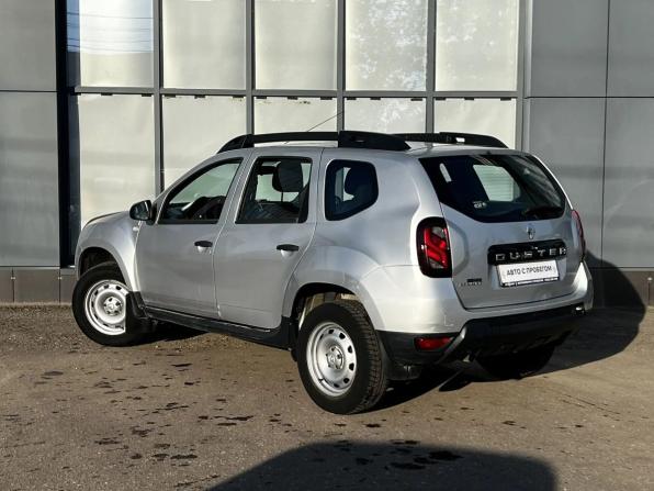 Renault Duster I Рестайлинг с пробегом 2018 года, цена 1 075 000 рублей, 151850 км, внедорожник, Автокод Объявления