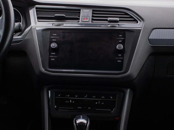 Volkswagen Tiguan II Рестайлинг с пробегом 2021 года, цена 3 095 000 рублей, 90000 км, внедорожник, Автокод Объявления