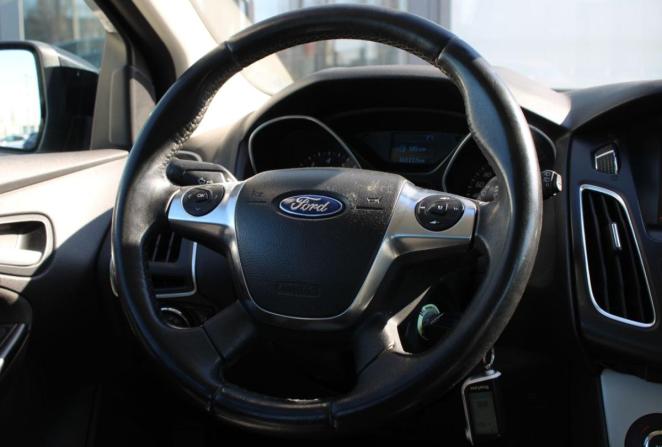 Ford Focus III с пробегом 2013 года, цена 870 000 рублей, 141116 км, хэтчбек, Автокод Объявления