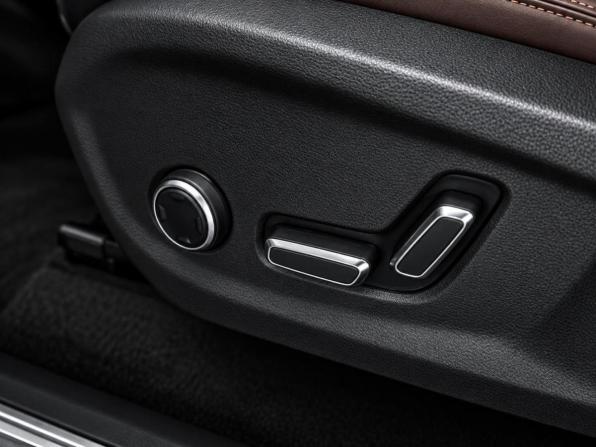 Geely Monjaro I с пробегом 2022 года, цена 2 888 000 рублей, 79536 км, внедорожник, Автокод Объявления