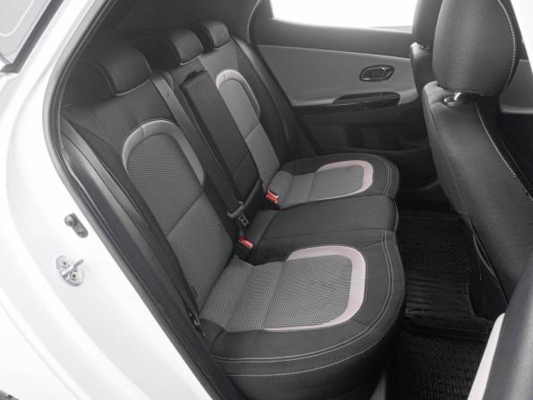Kia Ceed II Рестайлинг с пробегом 2018 года, цена 1 199 000 рублей, 252483 км, хэтчбек, Автокод Объявления