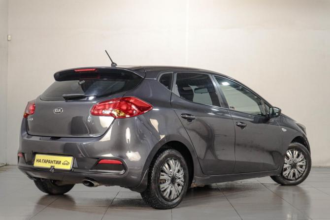 Kia Ceed II с пробегом 2013 года, цена 799 000 рублей, 215000 км, хэтчбек, Автокод Объявления