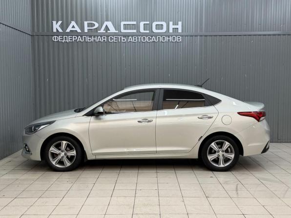 Hyundai Solaris II с пробегом 2019 года, цена 1 380 000 рублей, 109380 км, седан, Автокод Объявления