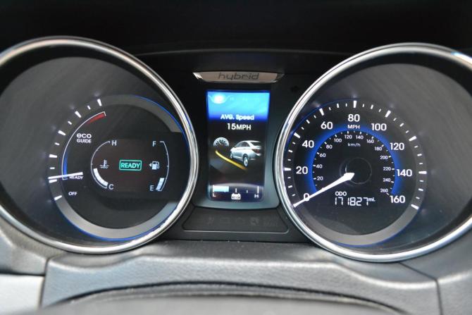 Hyundai Sonata VI (YF) с пробегом 2014 года, цена 1 080 000 рублей, 276519 км, седан, Автокод Объявления