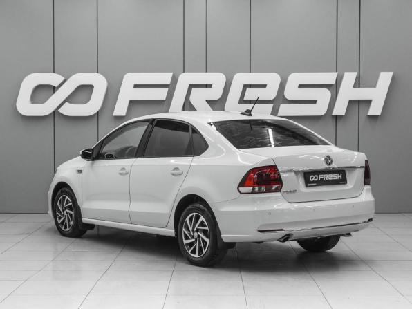 Volkswagen Polo V Рестайлинг с пробегом 2018 года, цена 1 280 000 рублей, 117329 км, седан, Автокод Объявления